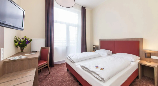 Hotel Fürstenhof, Забронировать Отель Отели Фридрихштадт 3 звезды, 3*