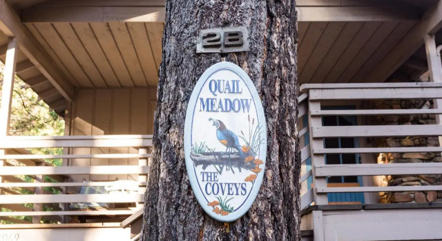 Quail Meadow, Забронировать Отель Отели Mariposa County с парковкой, Парковка