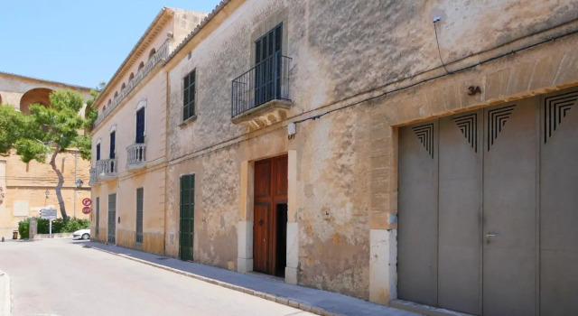 Colomer, Prenota Hotel Petra Maiorca