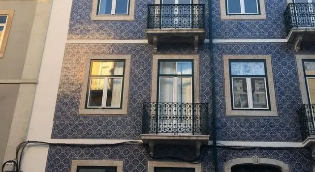inLisbonSMS Guesthouse, Book Hotel Lisbon Region 