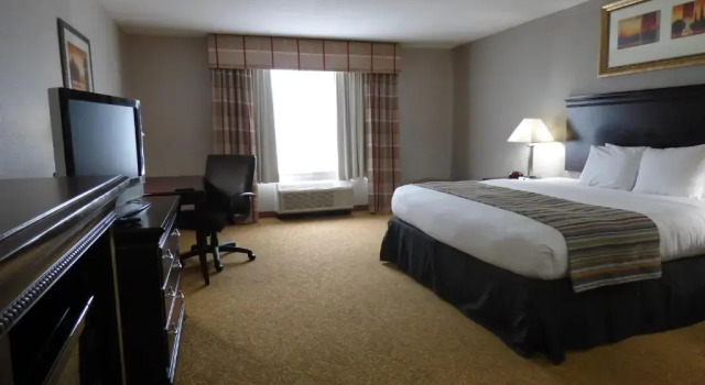Номер Standard Country Inn & Suites by Radisson, Pensacola West, FL
