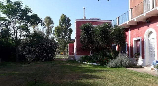 Tenuta Argiano, Book Apartment Hotels in Mesagne with Parking, Parking