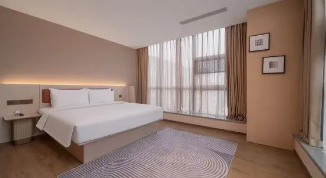 Люкс Deluxe Отель HanTing Chongqing Port City Haier Industrial Park