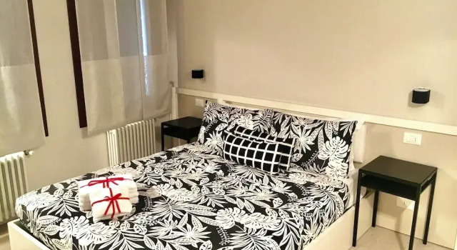 Апартаменты B&B Fortuny