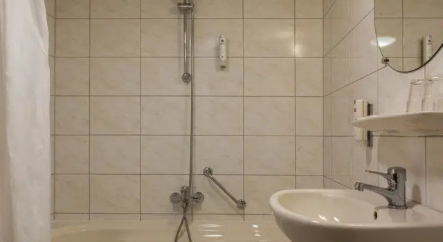 Кровать в общем номере Amsterdam Hotel Uithoorn