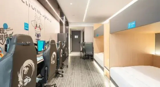 Кровать в общем номере i Electronic Sports Hotel (Daping Longhu Times Paradise Walk)