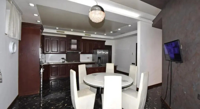 Kocharyan Street, 5 bedrooms Luxury, Unique House MS555