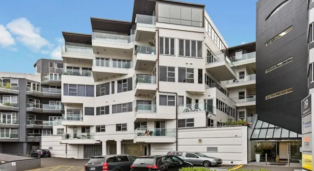 QV City Fringe Deluxe Apartment - 809, Забронировать Апартаменты/квартира Окленд регион Окленд, рядом с Westhaven Marina