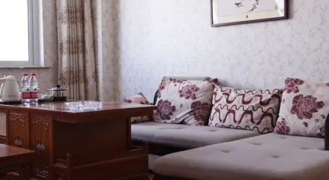 Люкс Deluxe City Garden Hotel (Wuzhou Road, Jiaozhou)