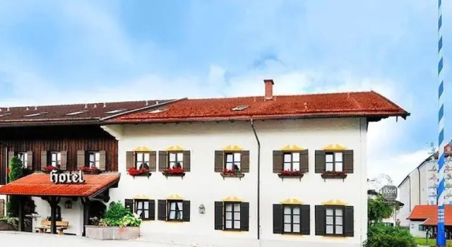 Landgasthof-Hotel zum alten Wirth, Reservar Hotel Geretsried 