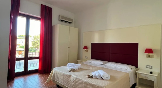Двухместный номер Classic с балконом Tc Hotel