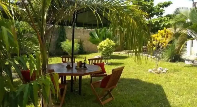 Семейный коттедж с 2 комнатами Sea Breeze Villas Kenya