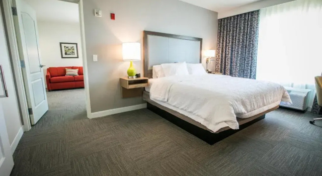 Люкс Hampton Inn & Suites Tempe/Phoenix Airport, Az