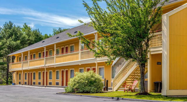 Econo Lodge Freeport - Brunswick Area