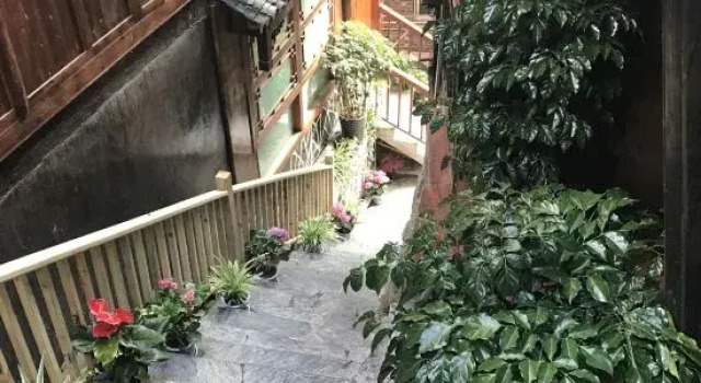 Xijiang Qianhu Miao Village Mountain Stream Small Building Chinese Inn (No. 1 Fengyu Bridge), Reserva ahora Hotel Xijiang Guizhou