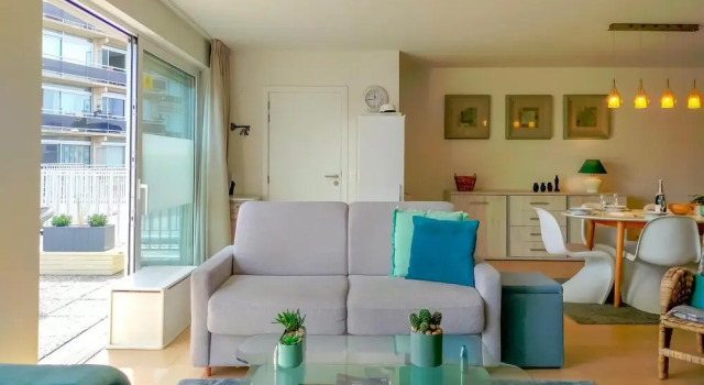 Awesome Home in Bredene With Wifi and 2 Bedrooms, Rezerwuj Hotel Hotele w Bruksela z parkingiem, Parking