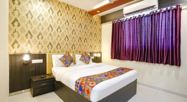 Номер Deluxe Fabhotel Sai Vihar