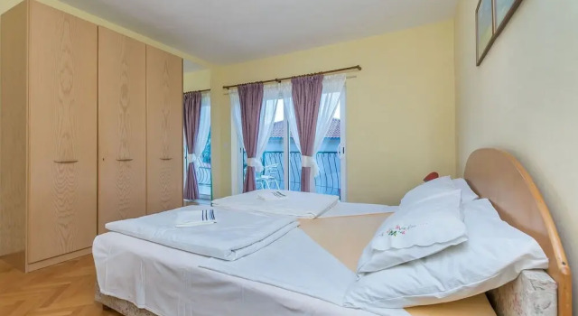 Apartments Mara, Rezerwuj Apartament Hotele w Split-Dalmatia County z parkingiem, Parking