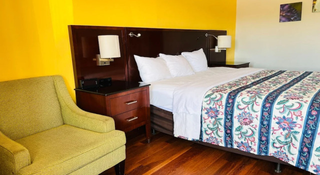 Двухместный номер Premium Cambridge Inn