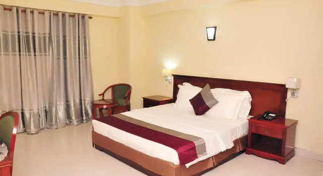 Одноместный номер Standard Tomreik Hotel