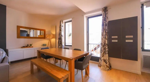 Апартаменты L'Adorable : 2 chambres en duplex en centre piéton