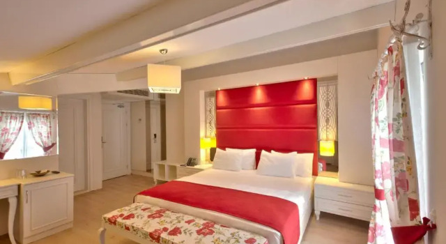 Трёхместный номер Deluxe Baga Hotel