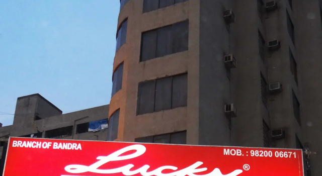 Hotel Lucky Goregaon