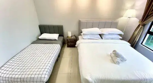 Люкс Manhattan PoolView 3bedroom suite Netflix |  Ipoh Station18