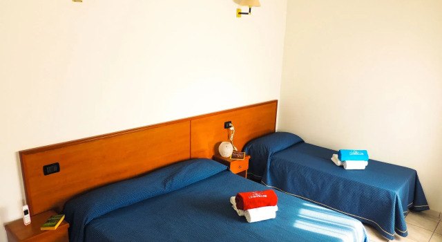 Hotel Lungomare, Book Hotel Reggio di Calabria Calabria