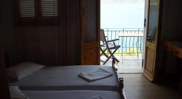 Olympia House, Rezervovat Hotel Ithaka Ithaka