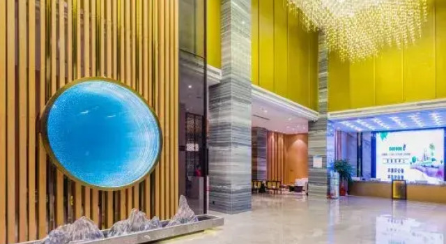 Manyun Haiting Hotel, Buchen Sie Hotel Hongguo Guizhou