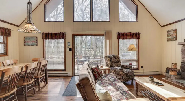 Hot Tub + Sauna + Deck + Firepit + Beach Access + Near Dining Grateful Escape by Avantstay