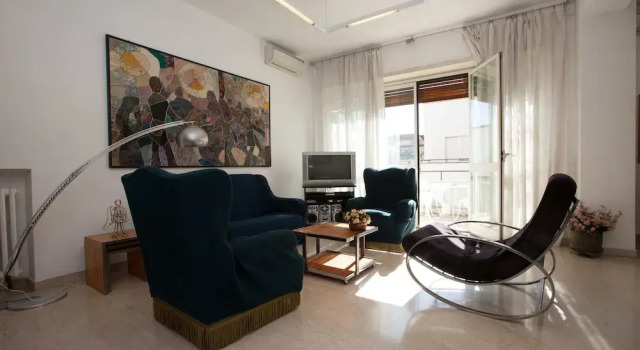 Devoti Apartment