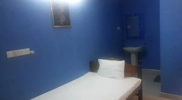 Hotel Chathuna, Забронировать Отель Отели Баттикалоа с парковкой, Парковка