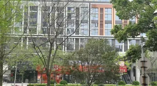 Ningbo City Hotel, Buchen Sie Hotel Hotels in Ningbo mit Parkplatz, Parkplätze