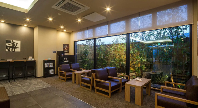 Hotel Route-Inn Tsuyama Ekimae, Забронировать Отель Отели Цуяма 3 звезды, рядом с Tojo Homes of Edo-Period Tradesmen, 3*