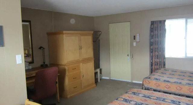 Люкс Deluxe Bulkley Valley Motel