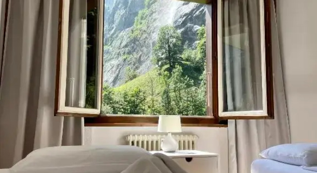 Breathtaking Waterfall Apartment nr.2, Prenota Appartamento Lauterbrunnen 