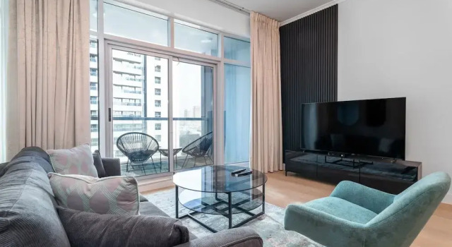Апартаменты Deluxe Nasma Holiday Homes - The Torch Tower 1