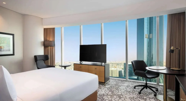 Семейный люкс Hilton Riyadh Olaya