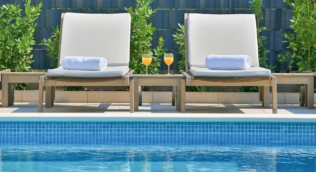 Вилла 5-bedroom villa near Split with pool