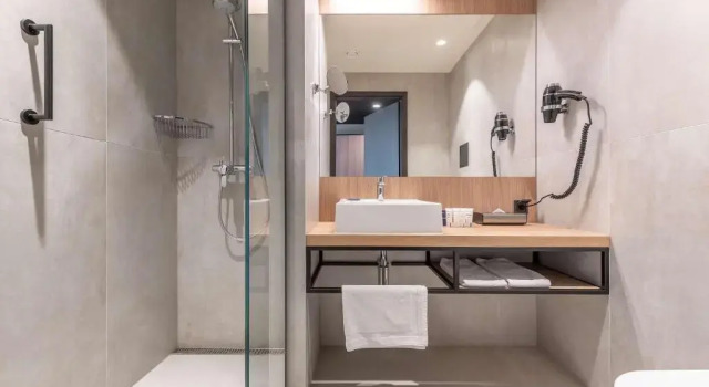 Двухместный номер Superior с видом на аэропорт Отель Park Inn by Radisson Vilnius Airport Hotel & Conference Centre