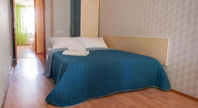 Luxury 3 Rooms Apartments in Center by Green House, Book Apartment Apartments in Poltava, Apartment