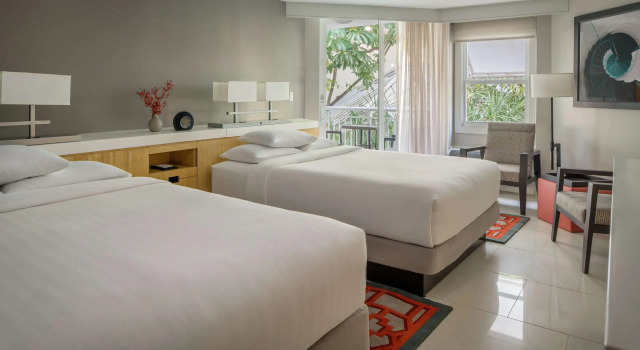Hyatt Centric Key West Resort & Spa, Забронировать Курортный отель Бизнес-отели Ки-Уэст, рядом с San Carlos Institute Casa Cuba, 4* 5*
