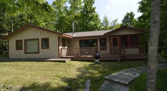 Sunset On The Bay 3 Bedroom Hotel Room by RedAwning, Book Hotel Hayward Wisconsin