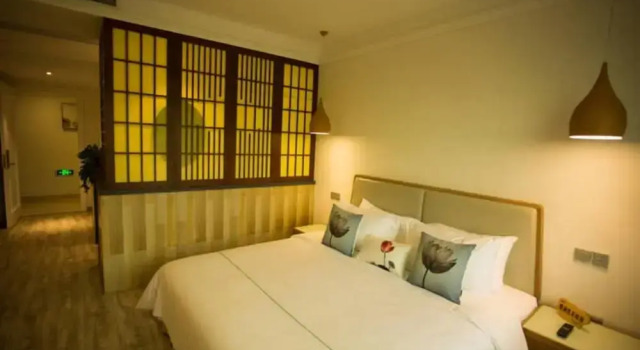 Huazhuyue·Moganshan Yunjipo Hot Spring Beauty Villa (Houwu Transfer Center Store), Rezerwuj Willa Domki letniskowe w Huzhou, Domek