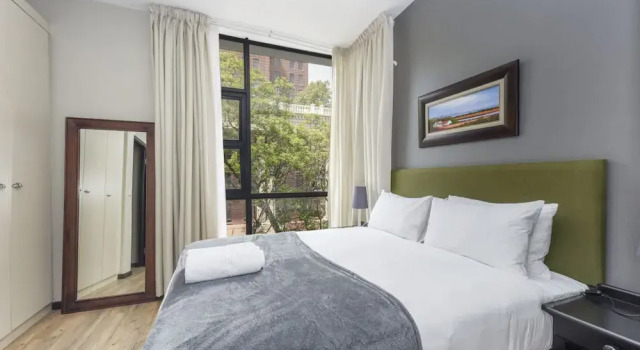 Апартаменты Classic The Vantage Serviced Apartment Collection