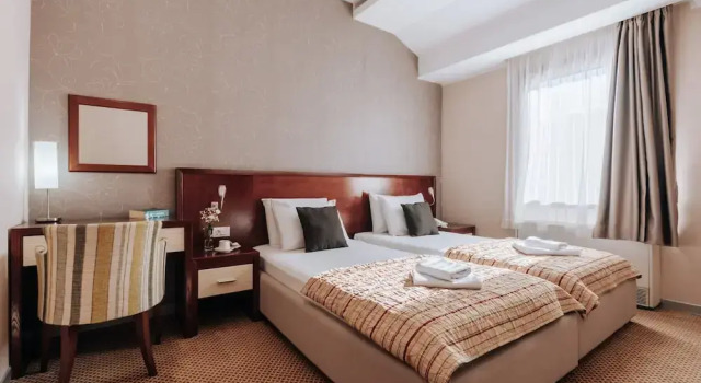 Люкс Presidential с балконом Apartments Del Mar