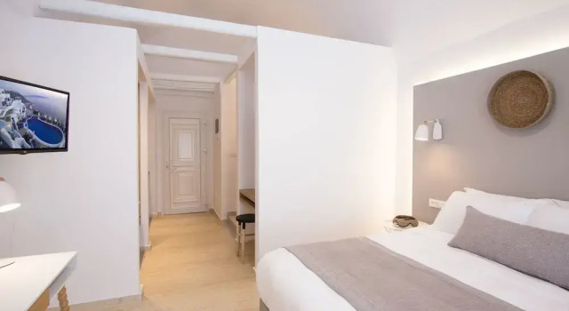 Студия Superior с балконом и с видом на море Louis Studios Santorini