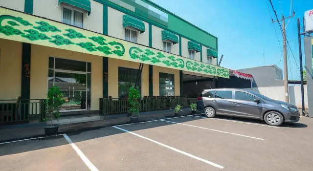 Airy Syariah Sumber Pangeran Cakrabuana Cirebon, Book Hotel North Cirebon West Java